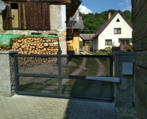 Kovovýroba Púchov | Naše práce